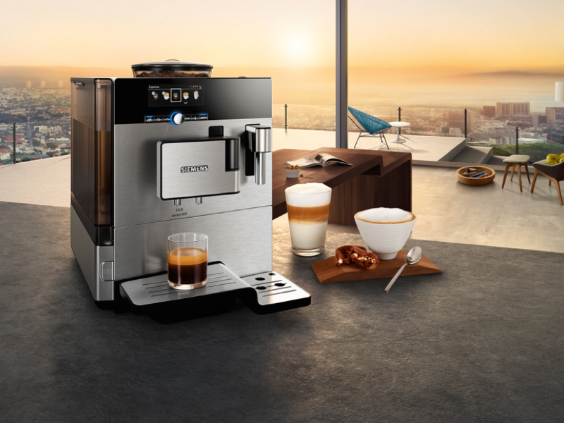 Siemens Kaffeevollautomat EQ.8